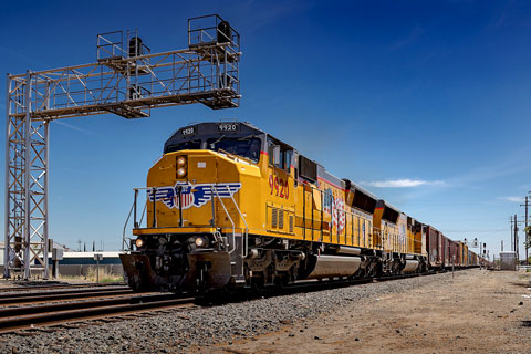 Lewis Transcontinental provides rail freight services